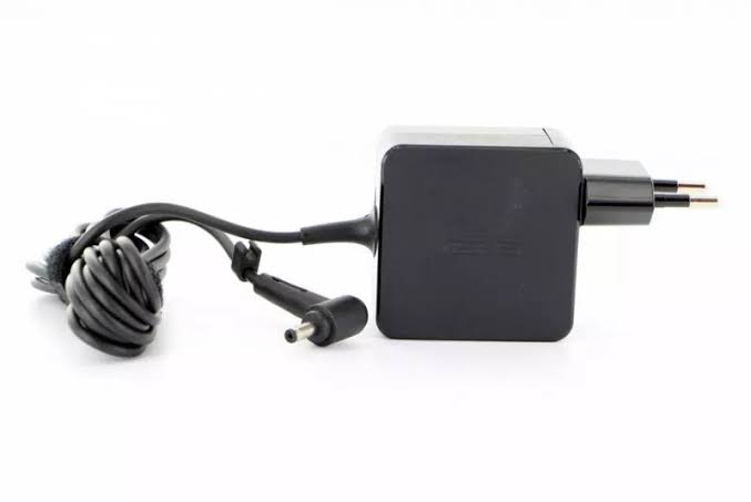 ASUS Laptop Charger 33W 19V 1.75A Original Adapter Model : Asus AD890M26 ( 4.0 mm x 1.35 mm ) (1 Yr Warranty)